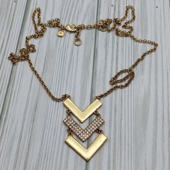 Long Gold Tone J. Crew Chevron Rhinestone Pendant Necklace 32" Rolo Chain - Picture 3 of 8